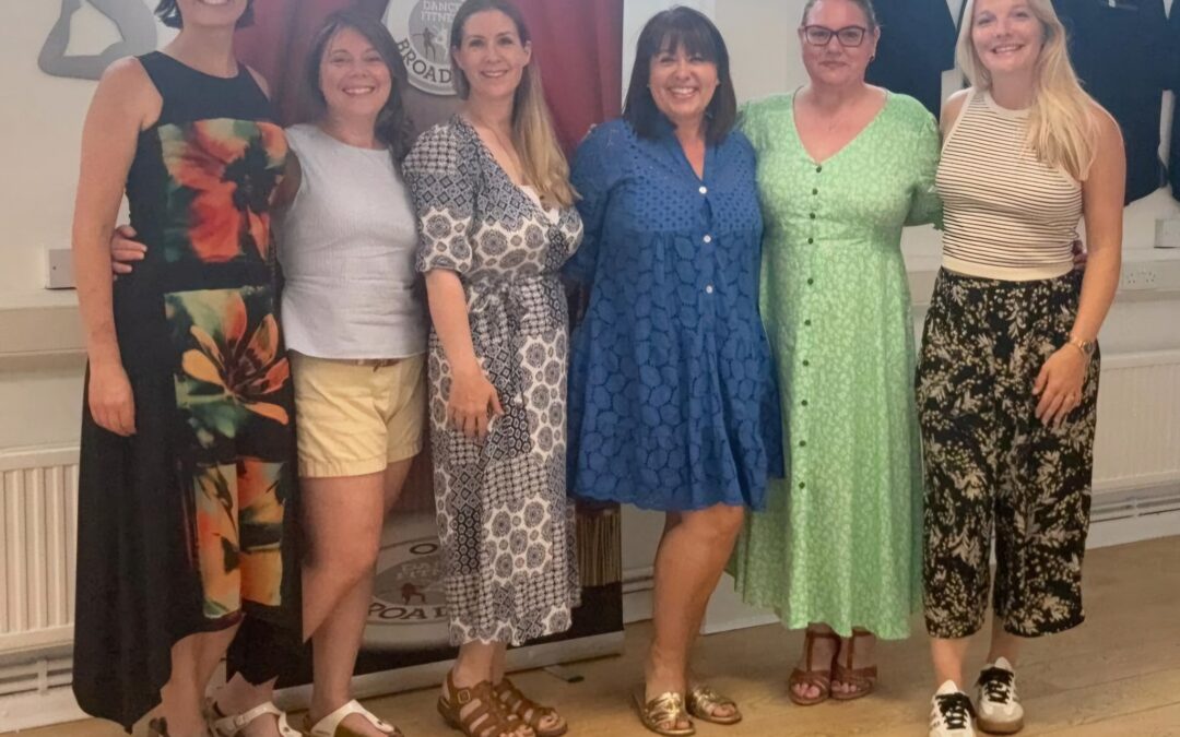 How Does Franchising Actually Work? (A Friendly, No-Nonsense Guide)